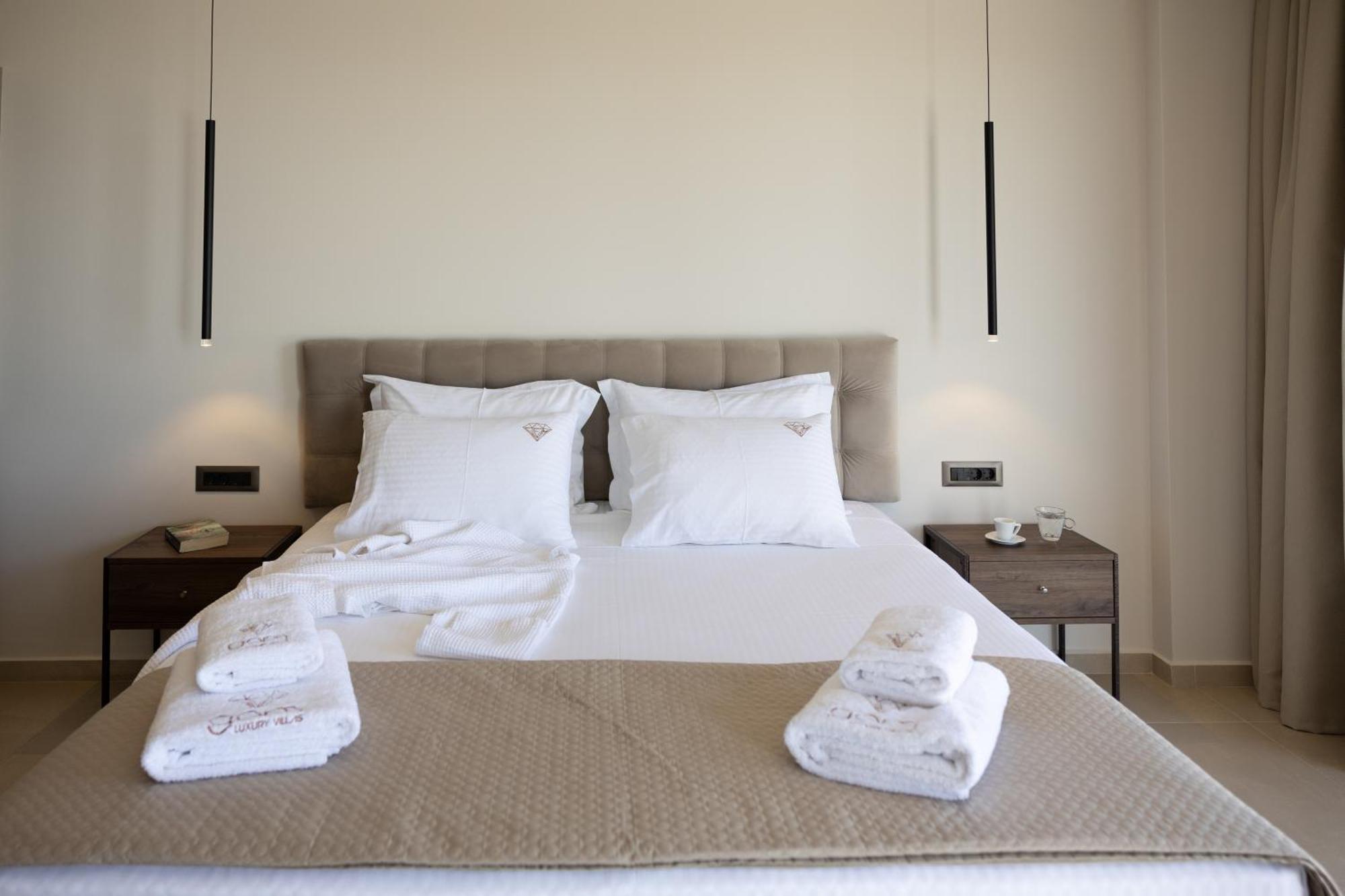 Karavádhos Gem Villas Luxury Sea View מראה חיצוני תמונה